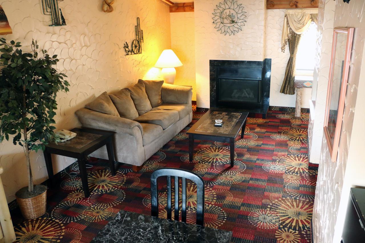 Bed Ford Inn Erie Екстер'єр фото